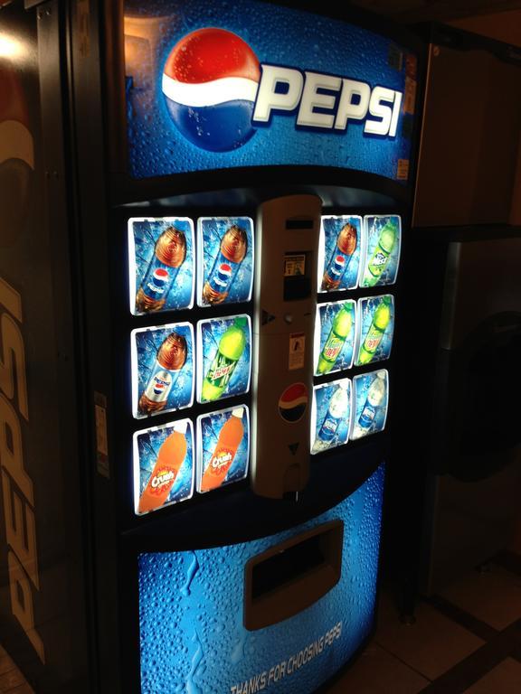 Super 8 By Wyndham Oklahoma City Luaran gambar